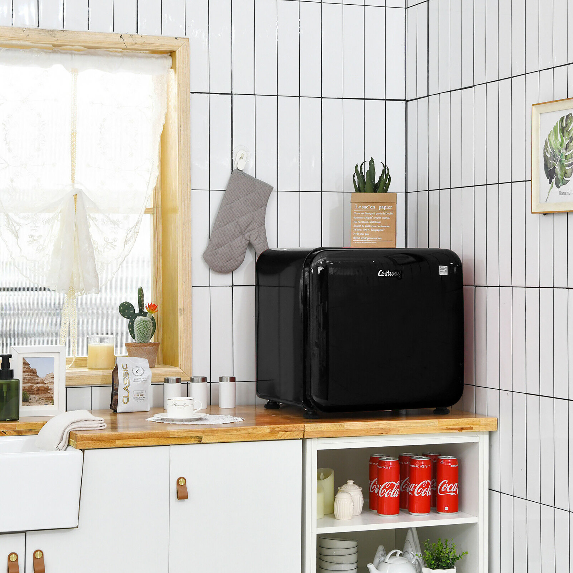Costway 1.6 Cubic Feet Compact Refrigerator Reversible Door Mini Fridge Black
